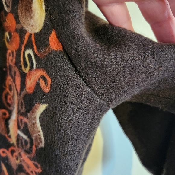 Madison Hill Wool Cardigan with Colorful Felted Embroidery Brown Large - Picture 7 of 10